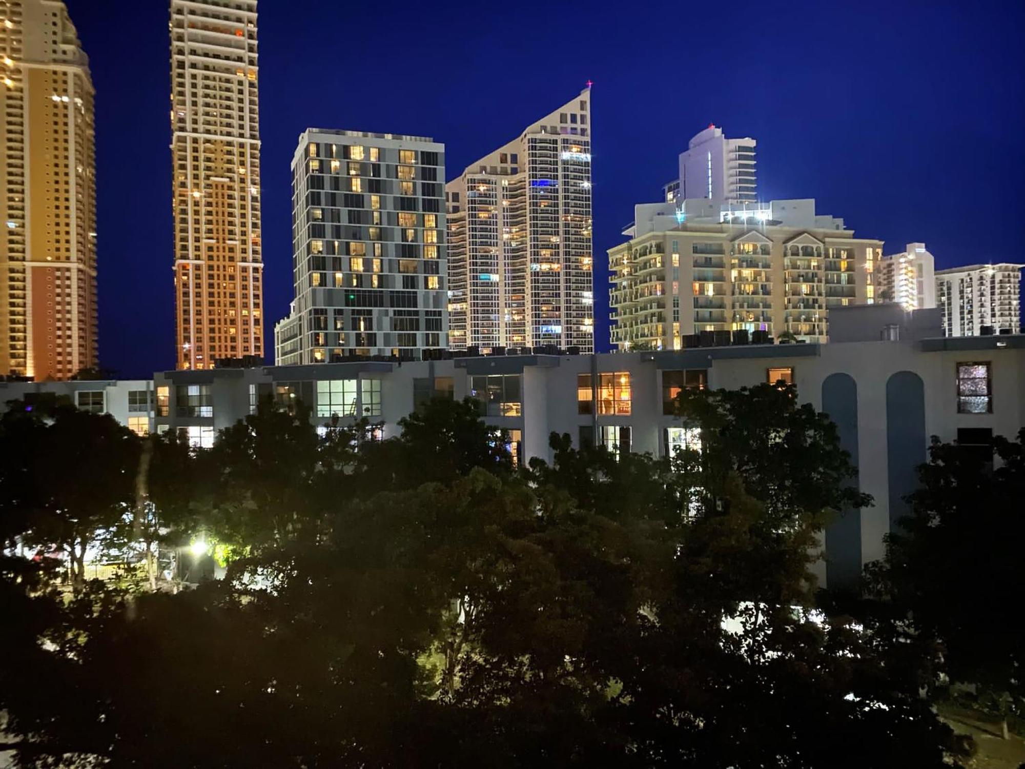 Le Cartier Sunny Isles Ocean Paradise Sunny Isles Beach Bagian luar foto