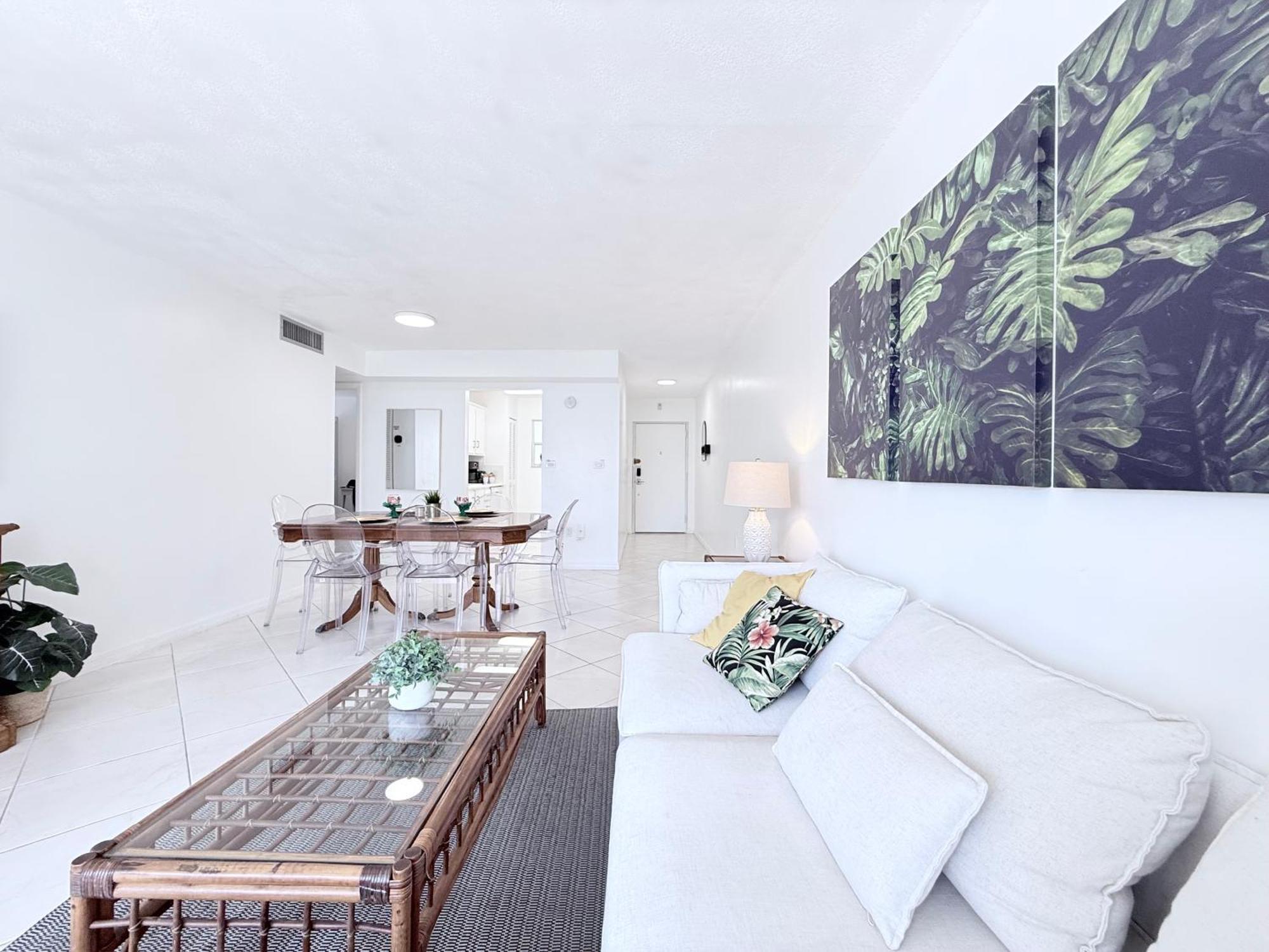 Le Cartier Sunny Isles Ocean Paradise Sunny Isles Beach Bagian luar foto